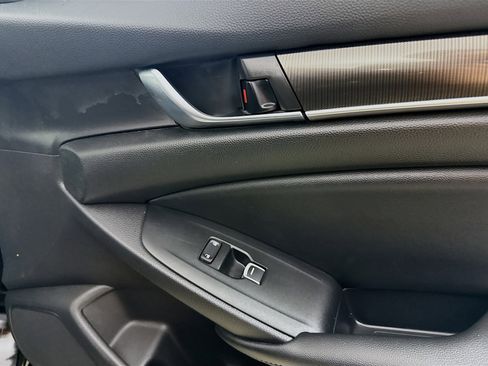 Used 2022 Honda Accord Sport image 31