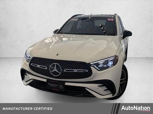 Certified 2025 Mercedes-Benz GLC 300 GLC 300 image 1