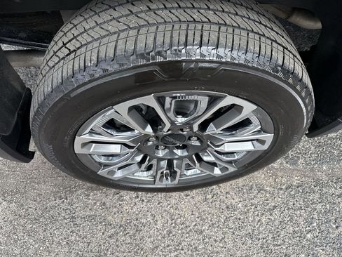 Certified 2024 GMC Sierra 1500 Denali Ultimate image 40