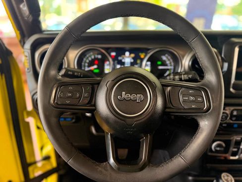 Used 2023 Jeep Wrangler Unlimited w/ Cold Weather Group AWD/4WD image 22