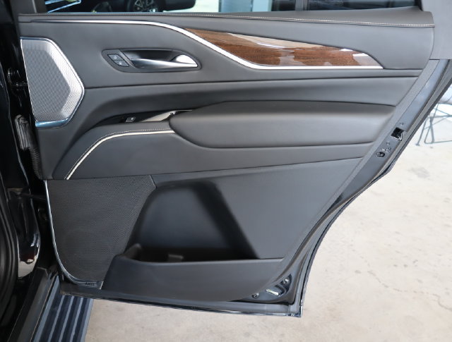 Used 2022 Cadillac Escalade Sport Platinum AWD/4WD image 47