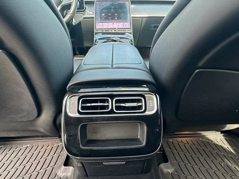 Used 2022 Mercedes-Benz S 580 4MATIC Sedan image 30