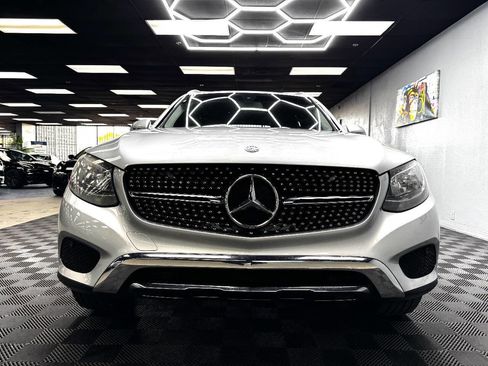 Used 2016 Mercedes-Benz GLC 300 image 3
