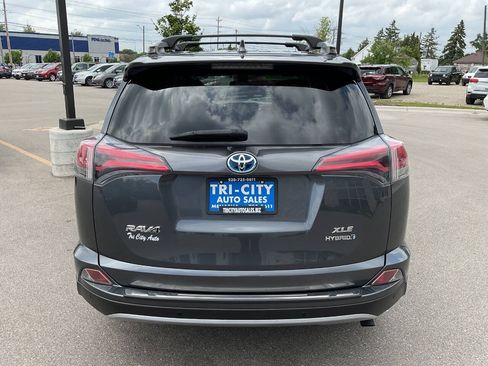 Used 2018 Toyota RAV4 XLE w/ Convenience Package AWD/4WD image 6