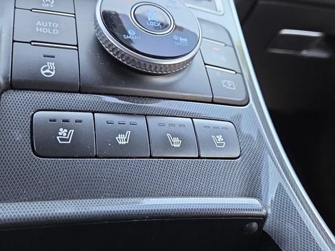 Used 2022 Hyundai Santa Fe Calligraphy AWD/4WD image 17