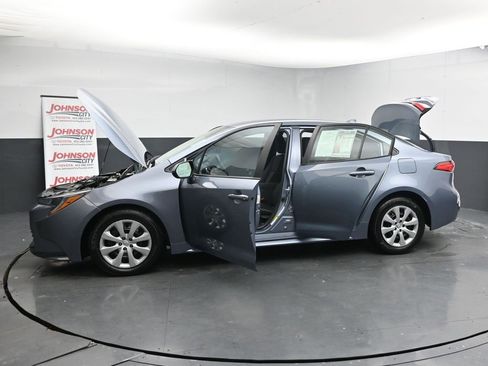 Used 2023 Toyota Corolla LE image 43
