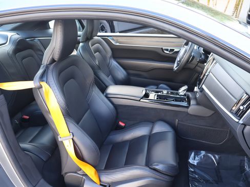 Used 2021 Polestar Polestar 1 image 19