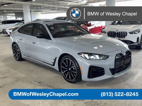 Used 2025 BMW M440i RWD image 1