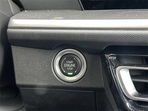 Used 2025 Chevrolet Traverse LT w/ Enhanced Driving Package image 26