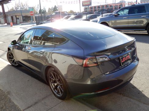 Used 2022 Tesla Model 3 Long Range image 7