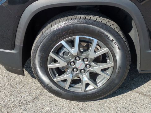 Used 2022 GMC Acadia SLE w/ Driver Convenience Package image 31