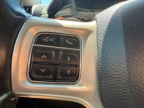 Used 2014 RAM 2500 Laramie w/ Convenience Group AWD/4WD image 22