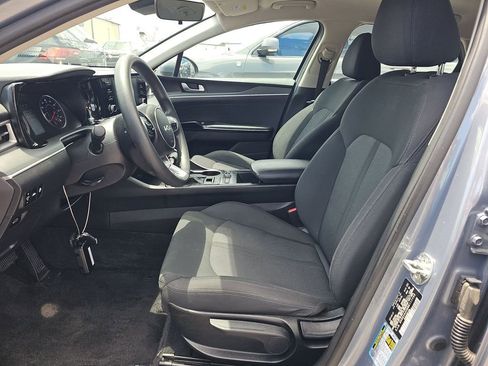 Used 2022 Kia K5 LXS FWD image 3