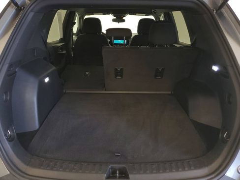 Used 2025 Chevrolet Equinox LT FWD image 27