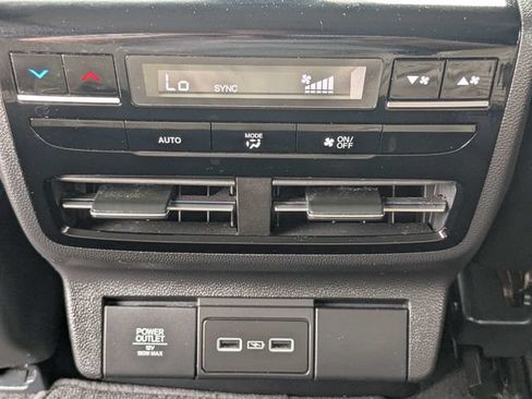 Used 2024 Acura MDX SH-AWD image 15