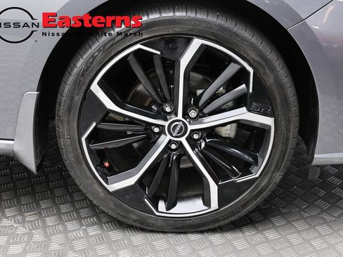 Used 2024 Nissan Altima 2.5 SR FWD image 26