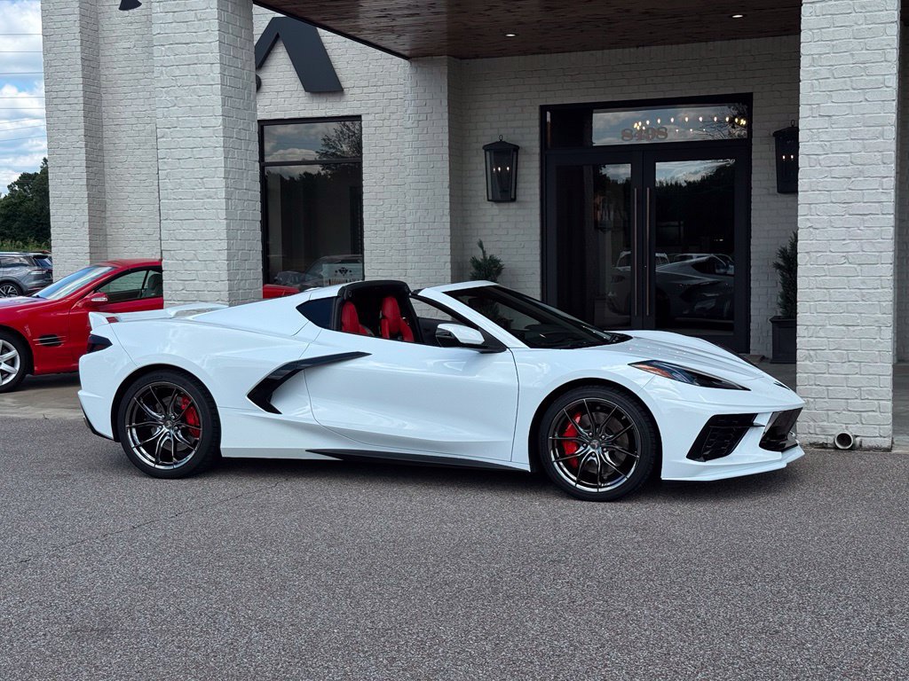 Used 2021 Chevrolet Corvette Stingray Preferred Cpe w/ Z51 Performance Package RWD image 23