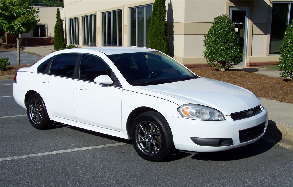 Used 2016 Chevrolet Impala Police FWD image 1