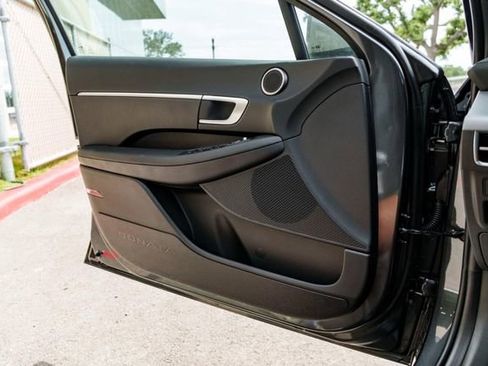 New 2025 Hyundai Sonata SE image 17