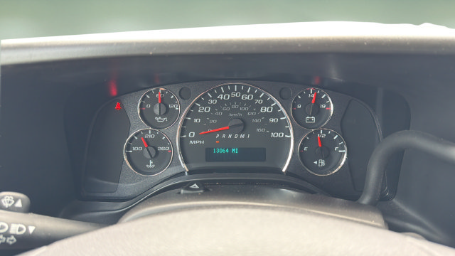 Used 2025 GMC Savana 2500 w/ Driver Convenience Package RWD image 19