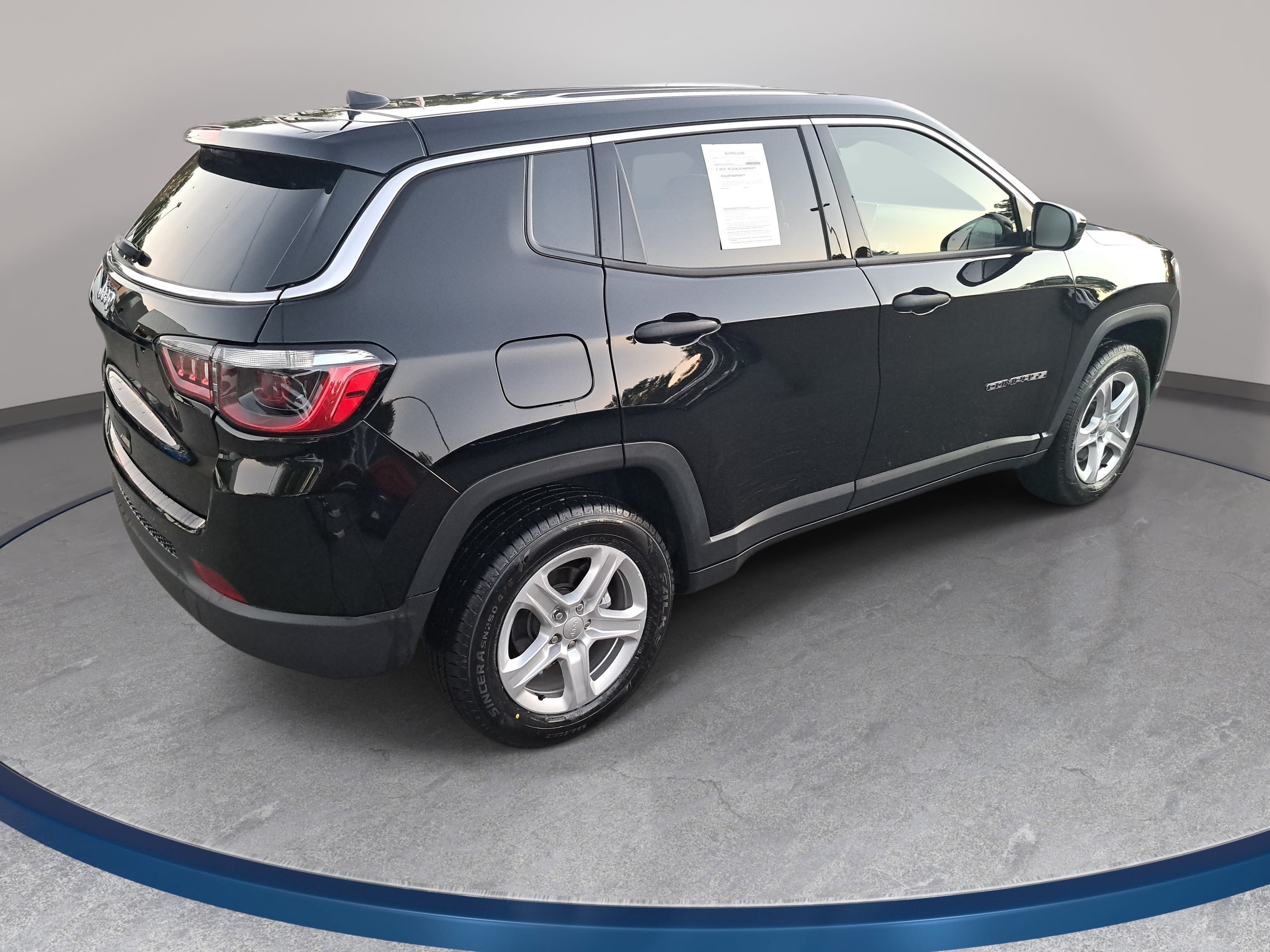 Used 2023 Jeep Compass Sport AWD/4WD image 6