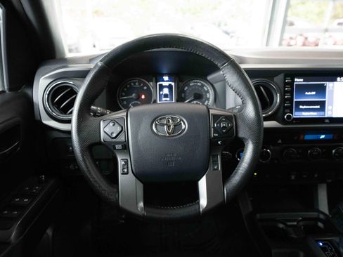 Used 2023 Toyota Tacoma TRD Off-Road w/ TRD Premium Off Road Package AWD/4WD image 21