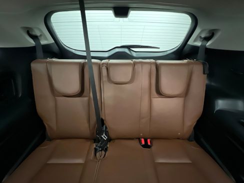 Used 2021 Subaru Ascent Touring w/ Popular Package #2A image 23