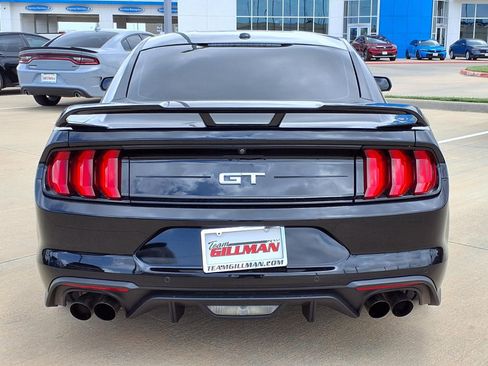 Used 2019 Ford Mustang GT Premium w/ GT Performance Package RWD image 6