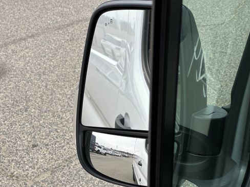 New 2026 Ford Transit 250 148 Medium Roof image 33