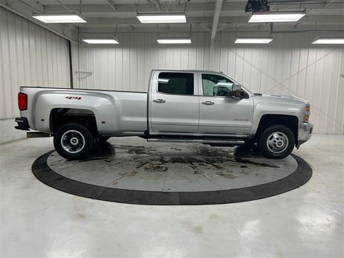 Used 2019 Chevrolet Silverado 3500 LTZ w/ Duramax Plus Package image 4