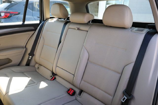 Used 2019 Volkswagen Golf Alltrack S AWD/4WD image 25