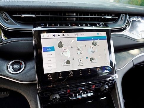 New 2023 Jeep Grand Cherokee Limited 4xe image 30