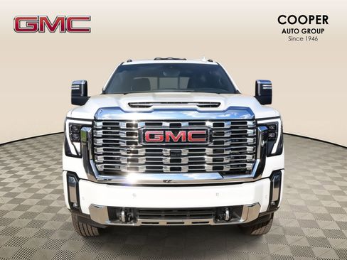 New 2026 GMC Sierra 2500 Denali w/ Denali Reserve Package AWD/4WD image 11