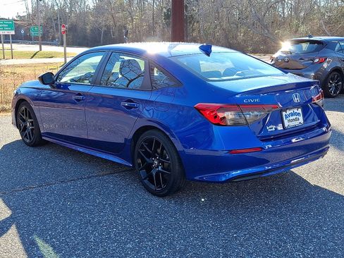 Used 2023 Honda Civic Sport image 7