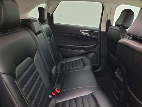 Used 2020 Ford Edge SEL AWD/4WD image 19