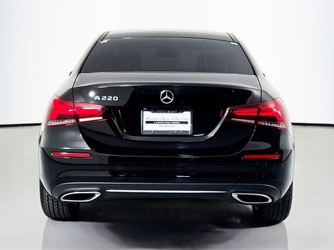 Certified 2022 Mercedes-Benz A 220 image 4