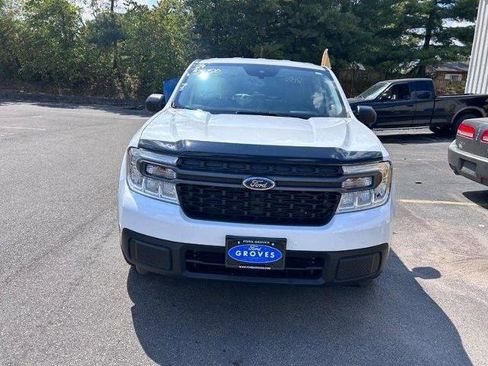 Certified 2024 Ford Maverick XLT image 2
