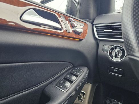 Used 2019 Mercedes-Benz GLS 450 4MATIC w/ Premium 1 Package image 33