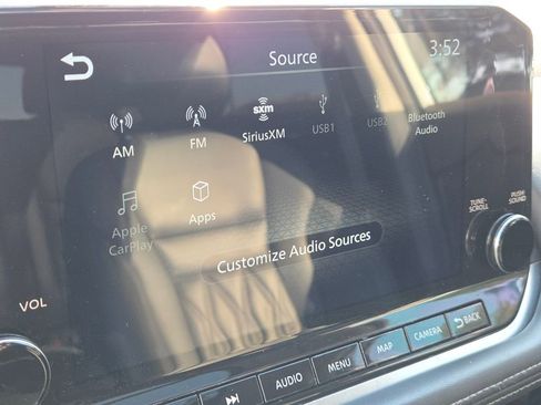 Used 2023 Nissan Rogue Platinum w/ Platinum Premium Package AWD/4WD image 32