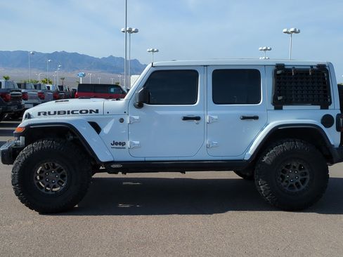 Used 2021 Jeep Wrangler Unlimited Rubicon AWD/4WD image 6