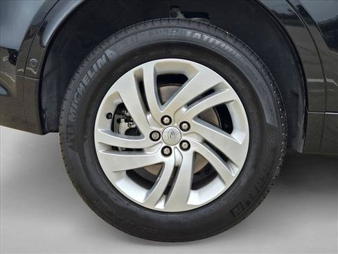 Certified 2025 Land Rover Discovery Sport S AWD/4WD image 22