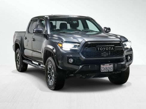 Used 2021 Toyota Tacoma TRD Off-Road image 6