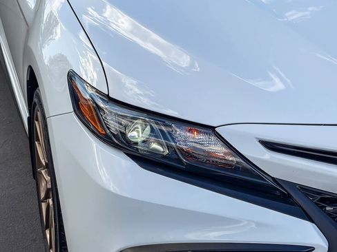 Used 2024 Toyota Camry SE w/ Convenience Package image 7