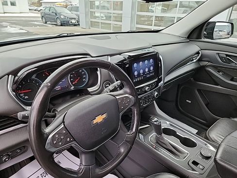 Used 2020 Chevrolet Traverse Premier w/ Redline Edition image 9