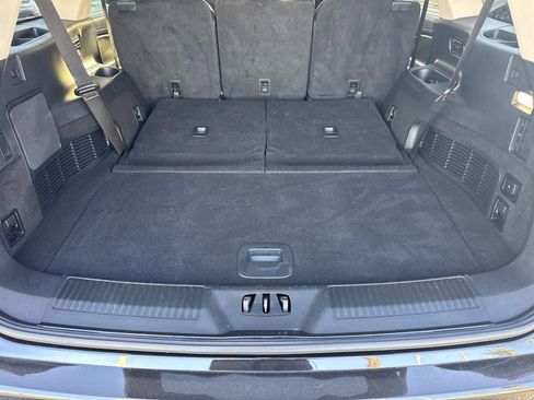 Used 2023 Lincoln Aviator 2WD image 39