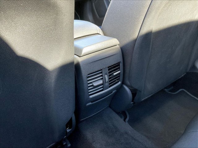 Used 2019 Mercedes-Benz GLA 250 4MATIC image 12