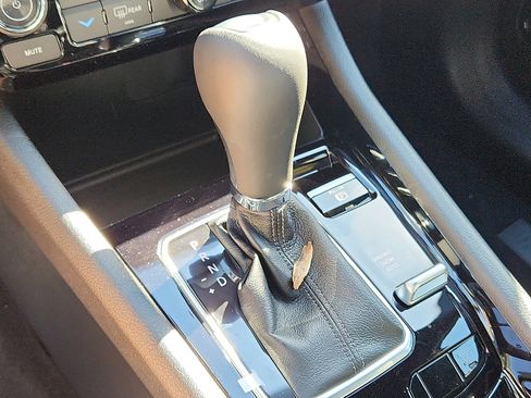 New 2026 Jeep Compass Limited image 10