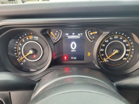 New 2026 Jeep Gladiator Sport image 31