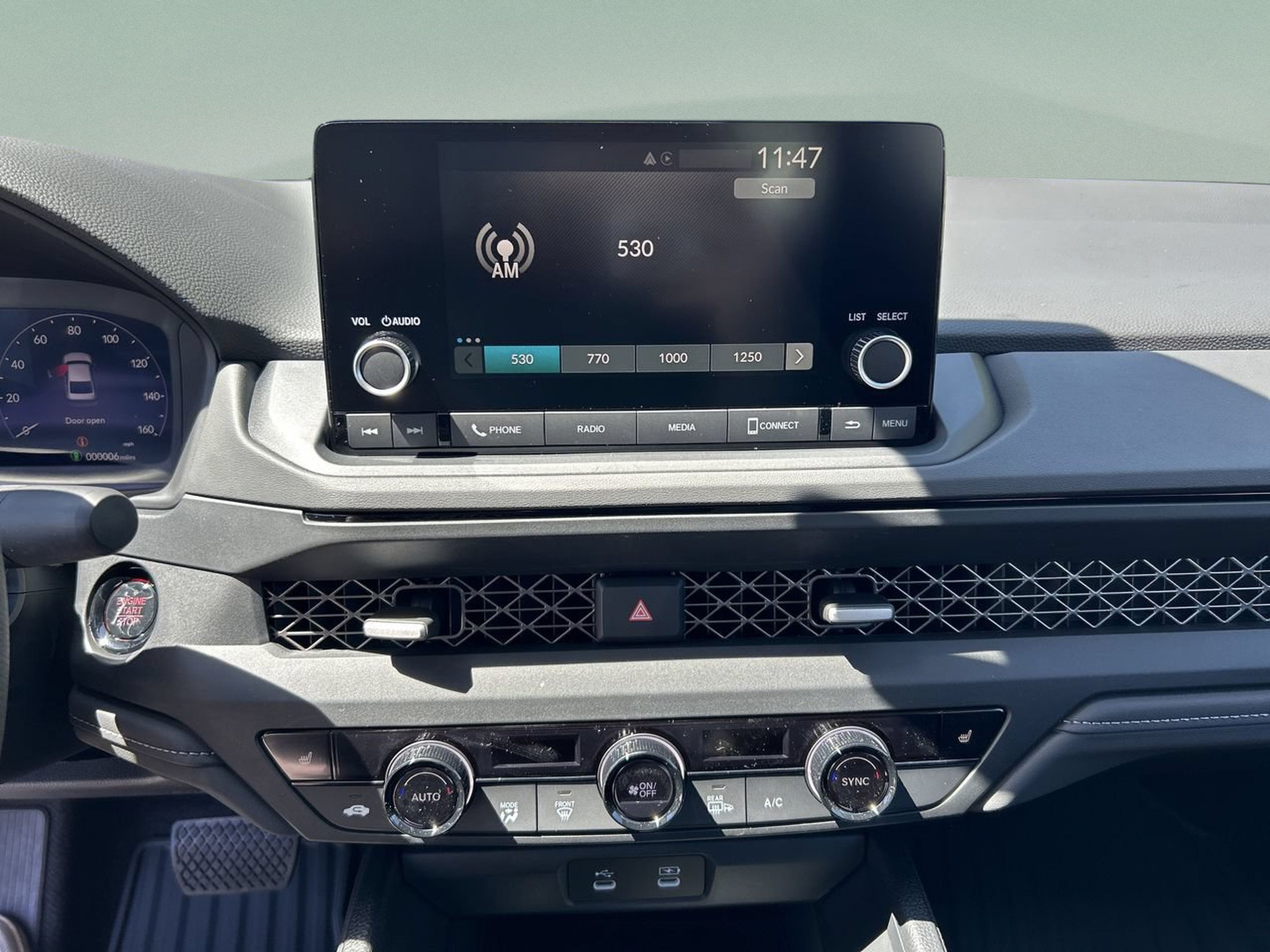 Used 2024 Honda Accord EX image 22