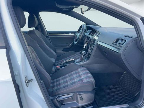 Used 2017 Volkswagen GTI S image 25